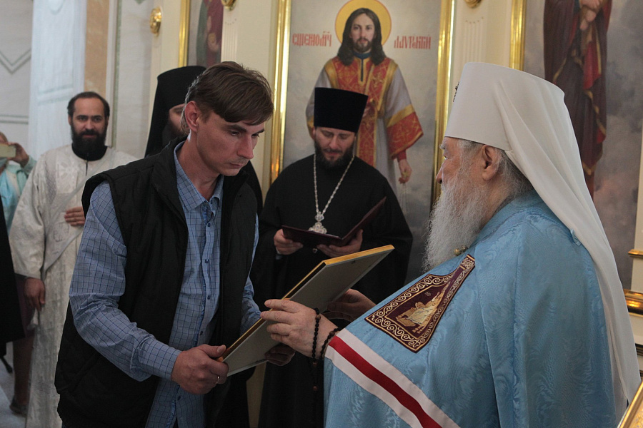 Великое освящение Казанского храма села Дединово